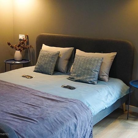 Apart-Hotel Kostjukowski Apartments Nizhynska 17 利沃夫 外观 照片