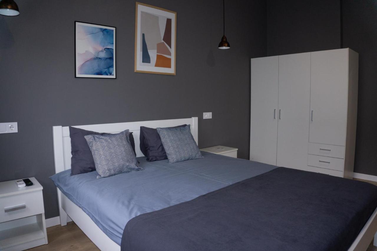 Apart-Hotel Kostjukowski Apartments Nizhynska 17 利沃夫 外观 照片